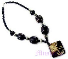 resin necklace - click here for large view